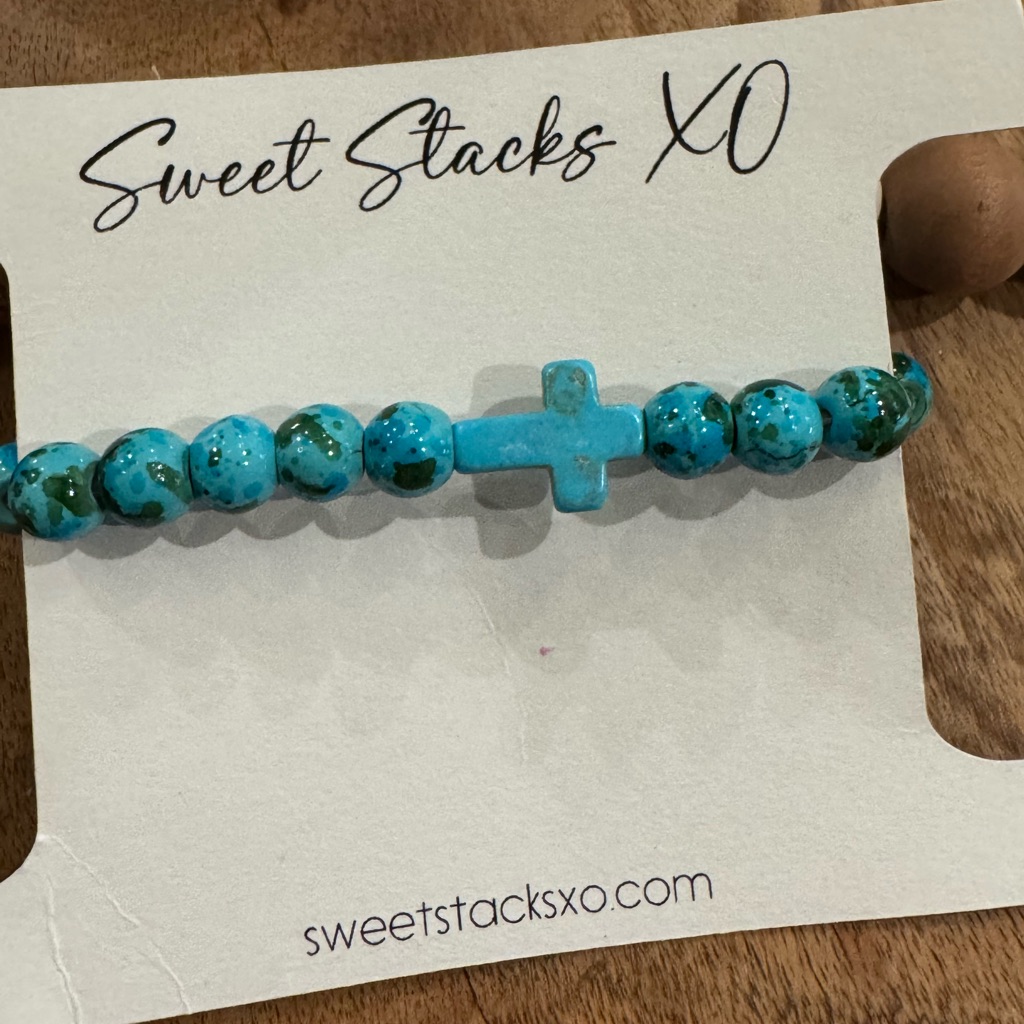 Marbled Turquoise Beaded Cross Bracelet 18$